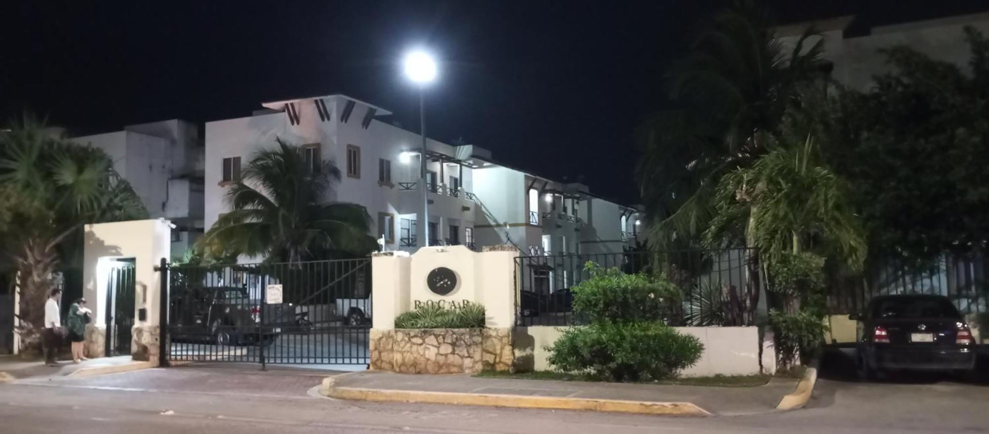 Apartamento en Fraccionamiento Privado 6 personas con piscina cerca de la Playa Playa del Carmen Exterior foto